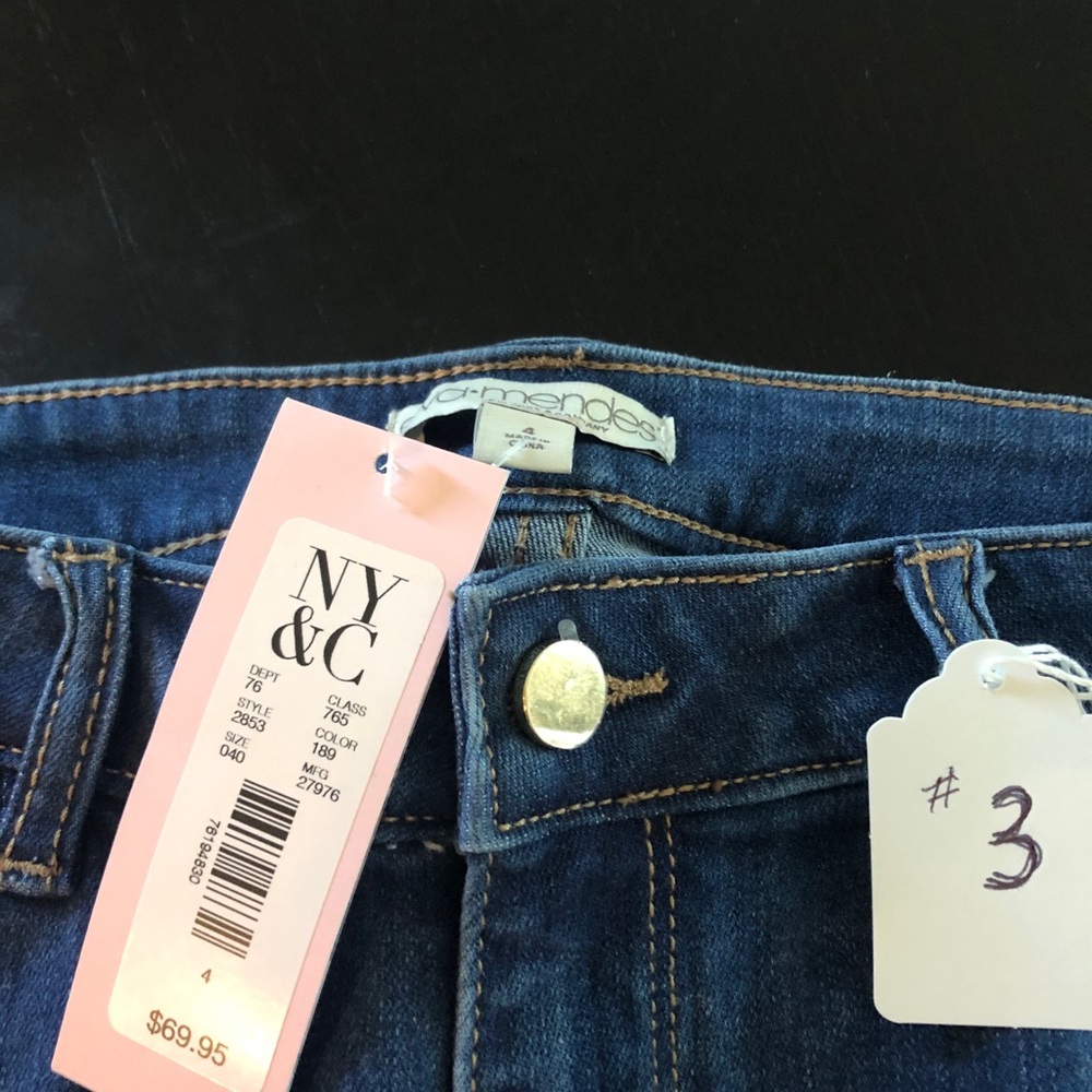 Eva Mendes straight leg jeans NWT